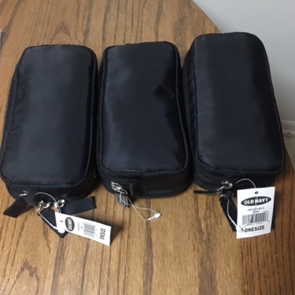 Old Navy Cosmetic/Make up Bags (3) NWT Great for Teenagers - Picture 4 of 5